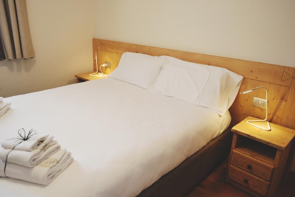 Maison Carrel Elegant 8 เบรยล์-แชร์วิเนีย ภายนอก รูปภาพ